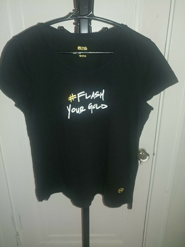 Michael Kors: #FLASH YOUR GOLD Black T 