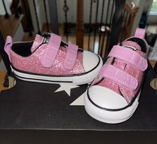 New Converse Sz. 5 Infant/Toddler Girl Chuck Taylor All Star 2V Glitter Pink