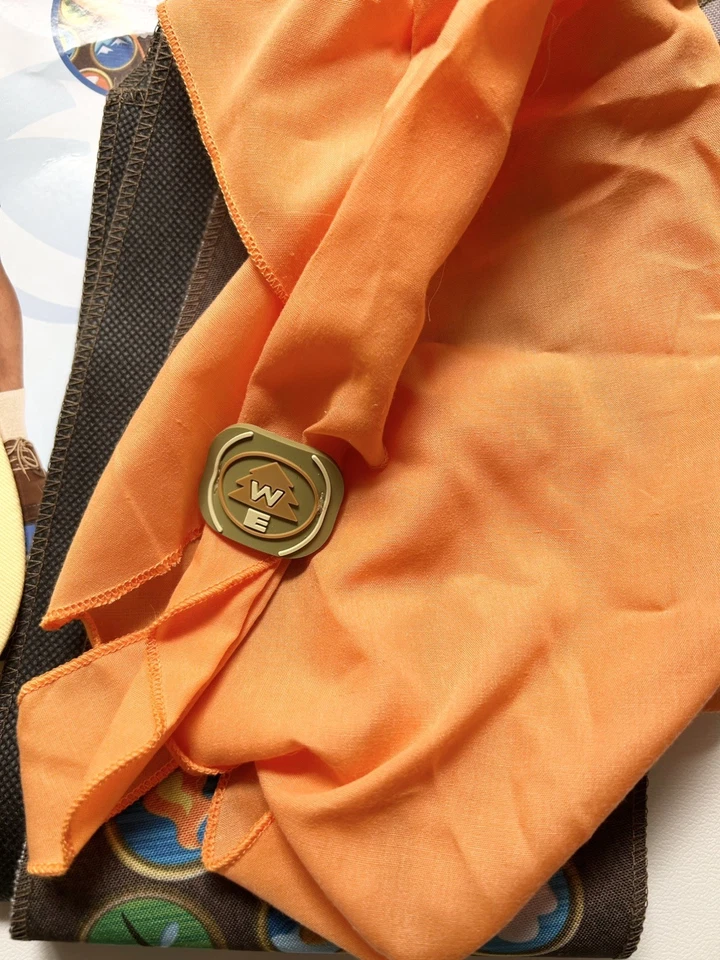 Disfraz Disney Up RUSSELL Kit de Accesorios para Adultos Disfraz de Halloween Juegos con disfraces NUEVO ✨ Foto 2 de 4