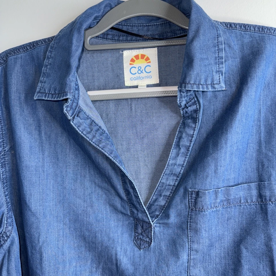 C&C California Denim Popover Top Size L Blue Casual V-neck Pocketed Western - Image 3 of 4