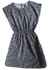 Gap Factory Women’s Dress XS Secretary Black Leaf Print Elastic Waist Cap Sleeve