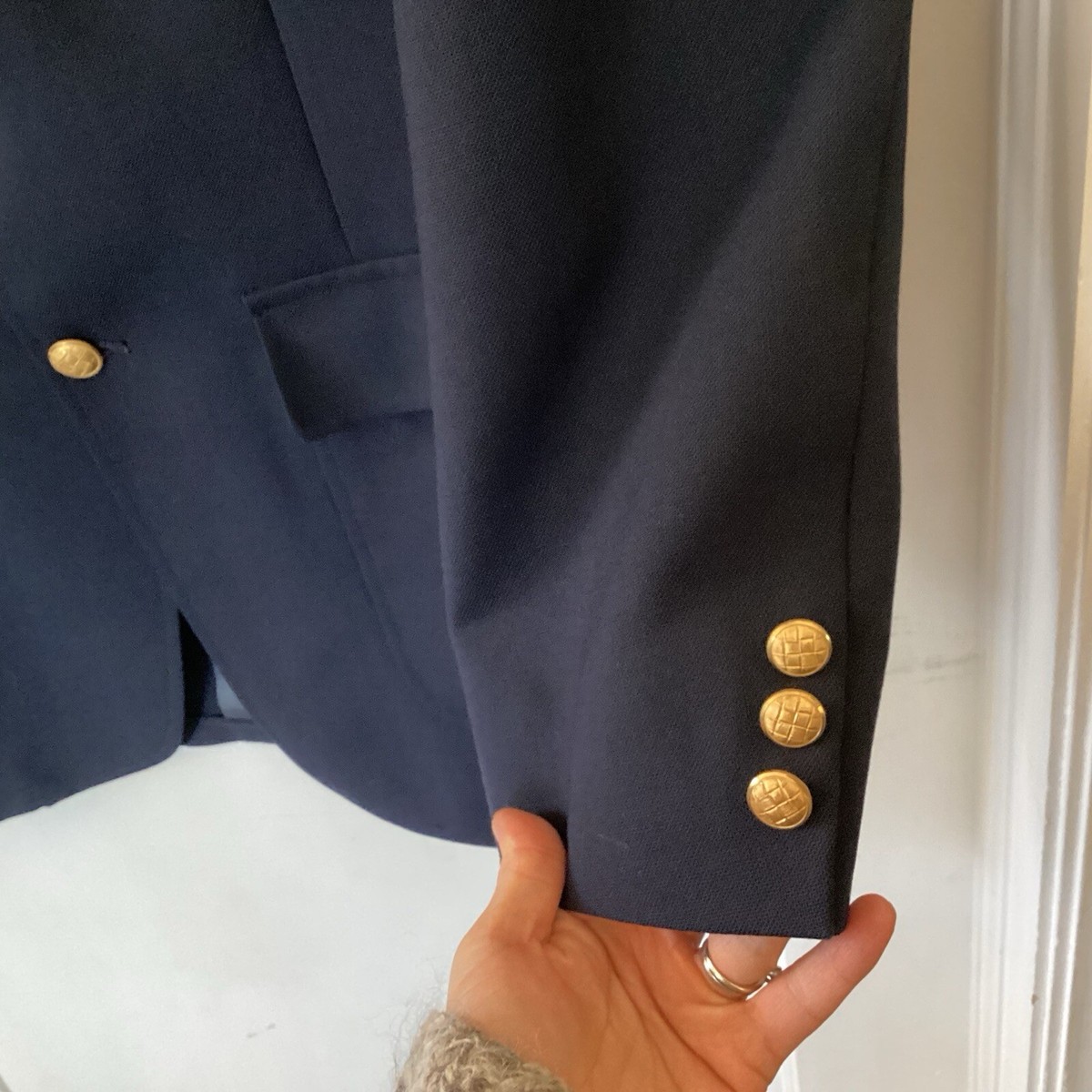 Vintage Boston Store Navy Blazer Men’s 41R Brass Buttons Pockets Lightweight View 6