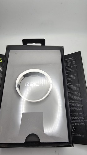 JayBird Reign Advanced Activity Tracker White Small/Medium Size, New - Picture 4 of 5