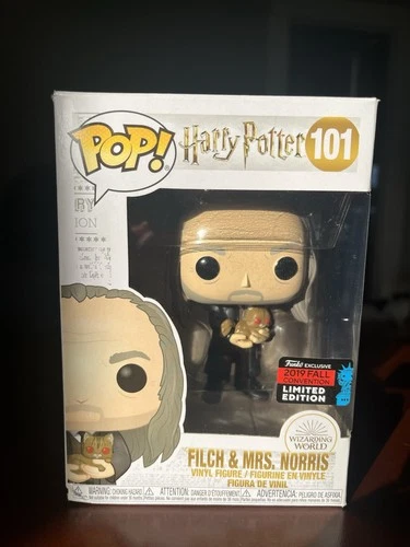 Funko Filch & Mrs. Norris #101 Harry Potter 2019 Fall Con Excl. Corner Damage