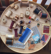 Lot Of 30+  Wooden Spools Some W/Thread Plus ...