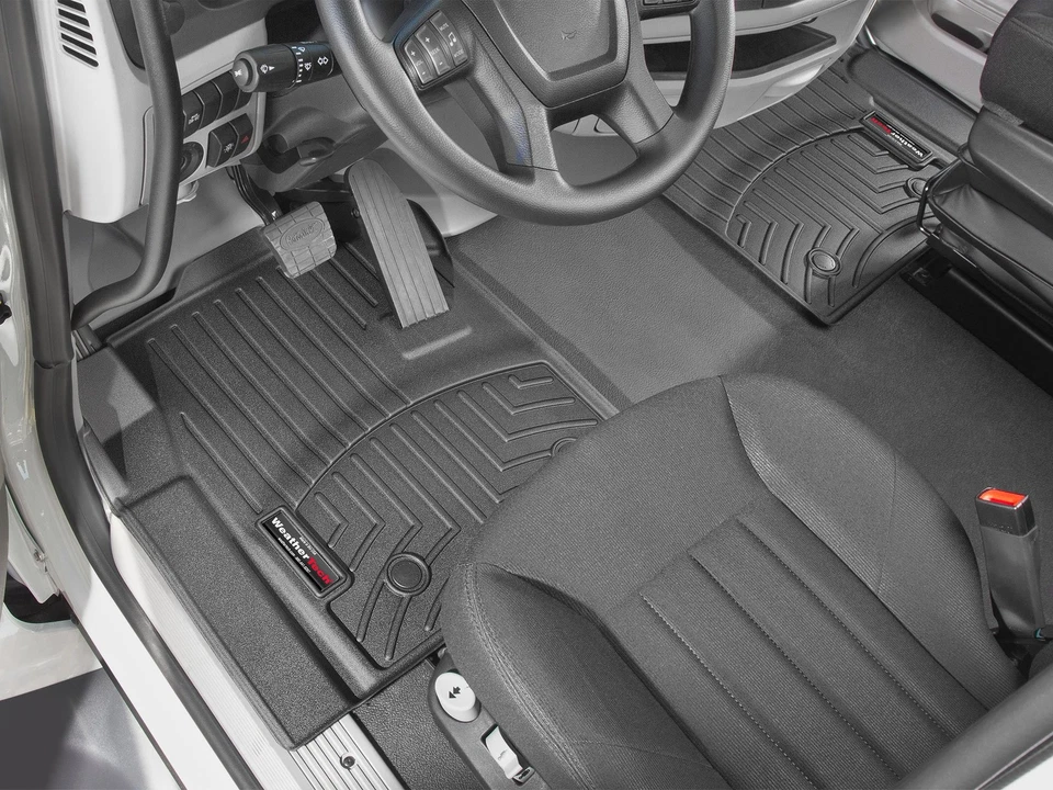 Alfombrillas personalizadas WeatherTech FloorLiner para 4416251V - 1ª fila negras Foto 2 de 4
