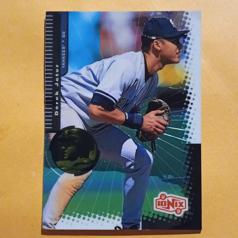 Upper Deck 1999 Ionix Derek Jeter #41 New York Yankees Base Set Card