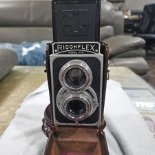Ricohflex Model VIIS Vintage Camera with Leather Case