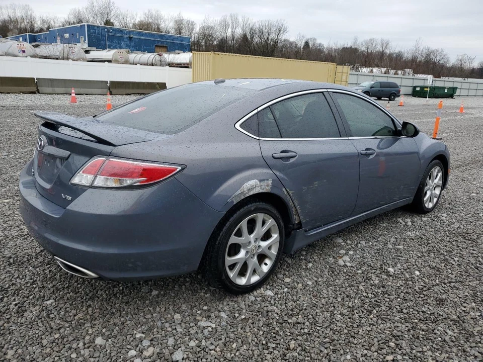 Used Air Cleaner Assembly fits: 2009 Mazda 6 3.7 Grade A - Image 3 of 4