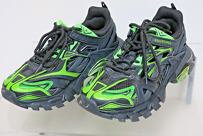 Balenciaga Track 2 Black-Green Colorway (Size 6 US) Gym Shoe Balenciaga Track 2 Black-Green Colorway (Size 6 US) Gym Shoe