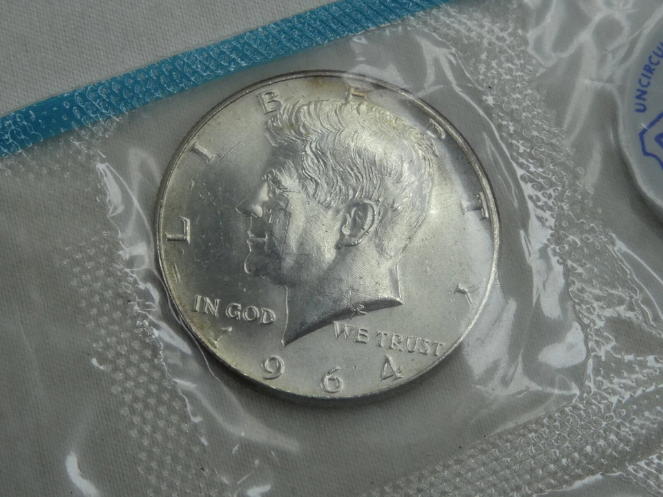 1964 P & D US Mint Set Uncirculated 10 Coins w/ 90% Silver OGP Envelope - Image 4 of 4