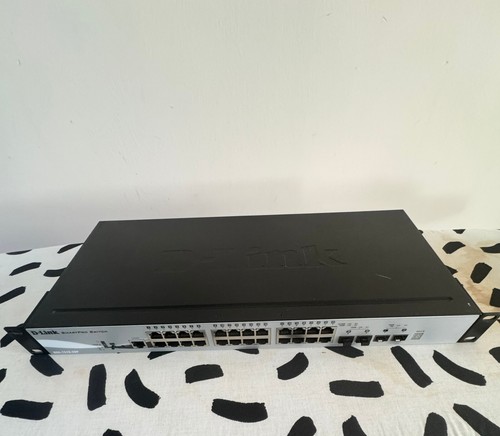 D-Link DGS-1510-28P 24Port Gigabit PoE+ Switch & 2X 1Gb SFP & 2X 10Gb SFP+ - Afbeelding 2 van 4