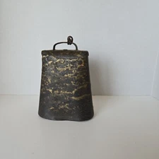 Antique Primitive Farmhouse Rustic Authentic Cow Bell Hand Made With Nice Patina
