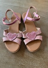 Cupcake Couture Girls Sandals Sz 4 Pink Glitter Heart Strap Sparkly Dressy Cute