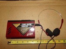 Montgomery Ward JBX 114 Stereo Cassette Player 3 Band Graphic Equalizer Working