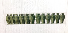 HO Preiser Figures  THIRTY-SIX UNPAINTED WWII German Soldiers Lined-up # 16573