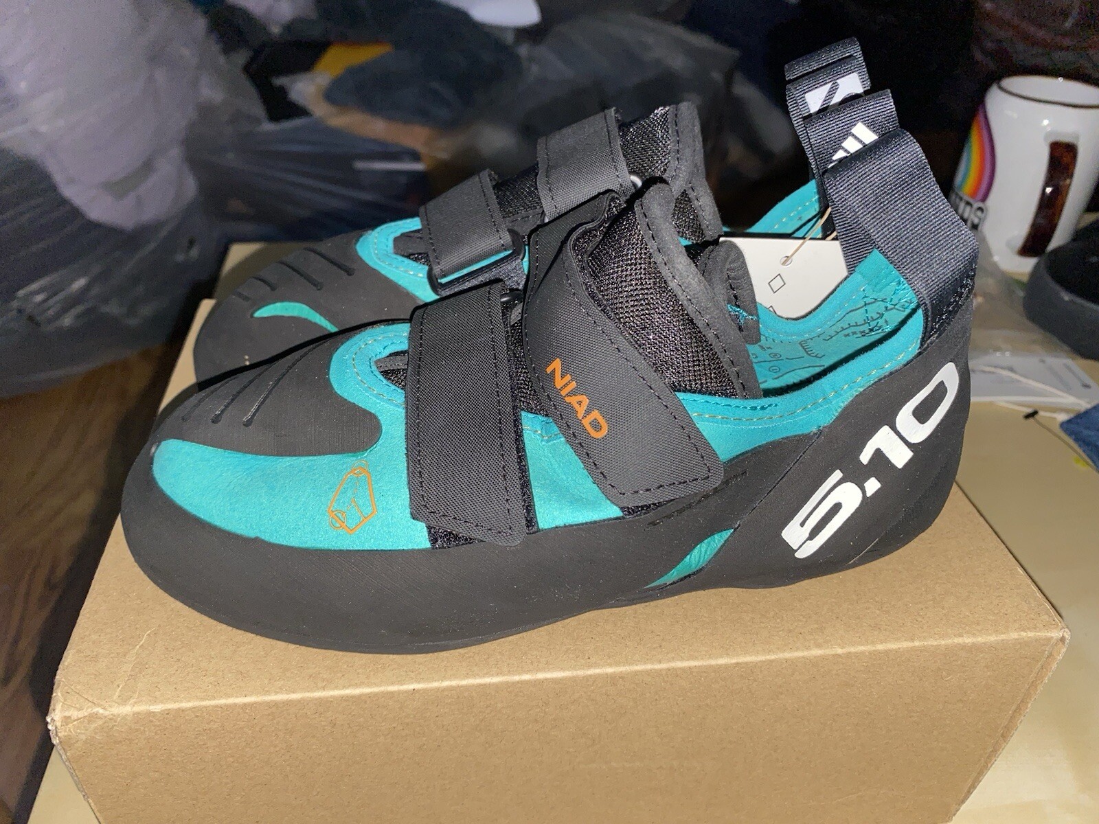 Zapatos de escalada ADIDAS Five Ten Niad gancho y bucle VCS para mujer talla 8 Mesa FW2856