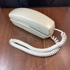 VTG 1980's Universal Corded Vanilla Telephone Model TEL-4050L