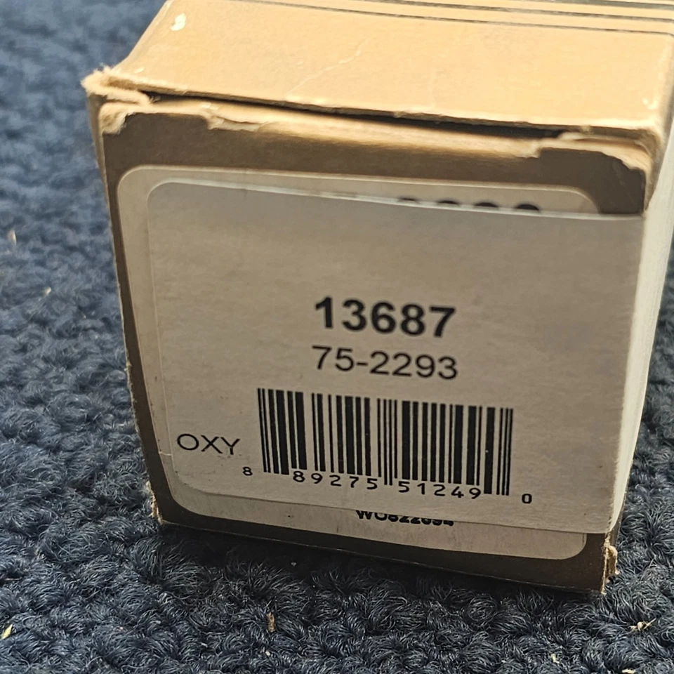 Sensor de oxígeno Bosch 13687 para motor Jeep Wrangler L6-4,0 L 2001-2005 Foto 2 de 4