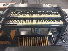 Hammond B3 Organ w/ Leslie 122 Speaker, 25-Note Pedalboard, Bench - Excellent