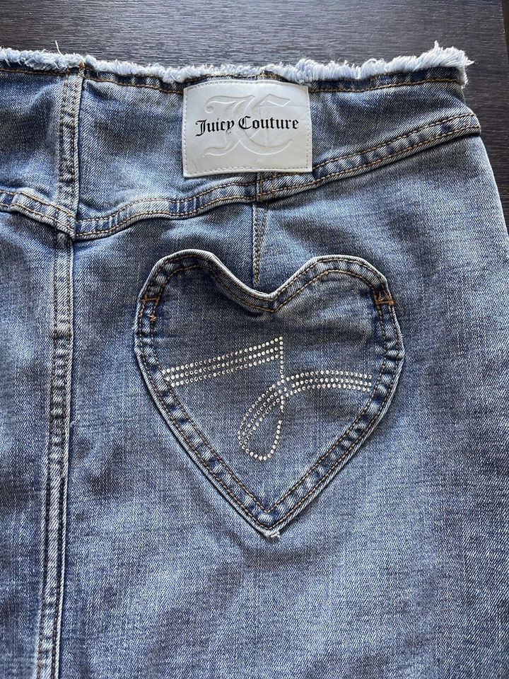 Falda vaquera Juicy Couture midi lavada ligera bolsillos en el corazón talla 8 abertura frontal  Foto 3 de 4
