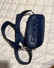 LAST CHANCE TO BUY - DKNY Crossbag