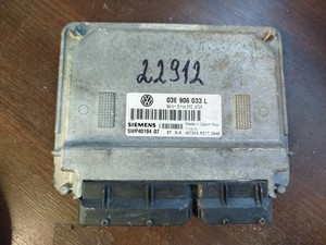 Original  volkswagen Motorsteuergerät ECU 03e906033l
