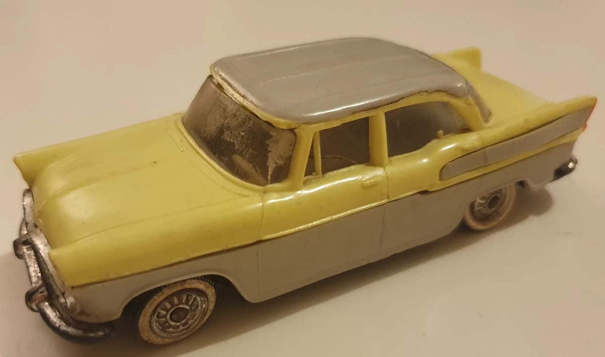 Norev Simca V8 Chambord Présidentielle 1960 - 1/43 - Neuf - Collection