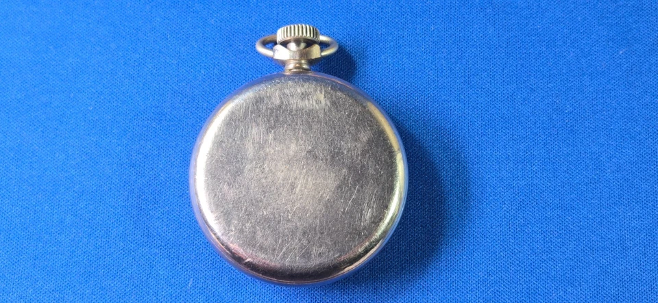 Reloj Bolsillo RITZI De Colección Por E. INGRAHAM CO. de Britsol Conn EE. UU. REPUESTOS/REPARACIÓN Foto 3 de 4