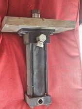 Parker Used Series 3L Med Duty Hydraulic Cylinder 2.5" Bore 6" Stroke J3LLU33