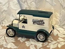 ERTL 1917 Coors Malted Milk Die-Cast Metal Bank Scale 1/25 Model T Die Cast