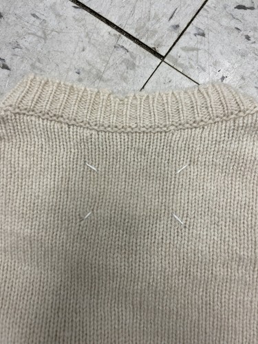 Maison Margiela Distressed Destroyed Crewneck Sweater Wool Beige S - Picture 10 of 13