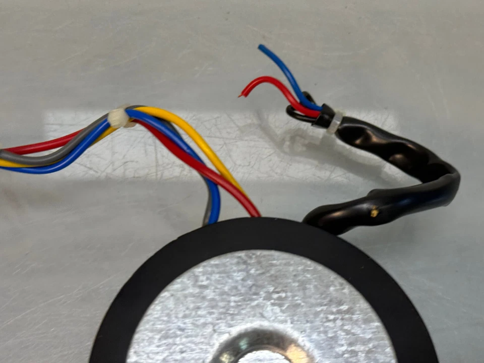 aus der Rega Brio verstarker : Trafo - Bild 4 von 4