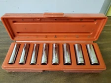 USED CAL-HAWK 8-PC METRIC/STANDARD DEEPWELL 1/4" DRIVE SOCKET SET