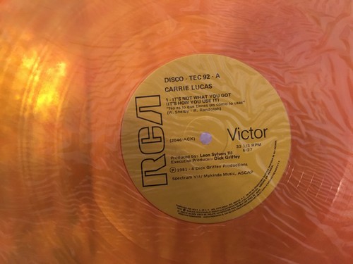 Mexico colored orange vinyl 12" Carrie Lucas Keep Smilin' It's Not What You Got - Imagen 2 de 2