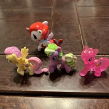 4 Mini My Little Pony Toys