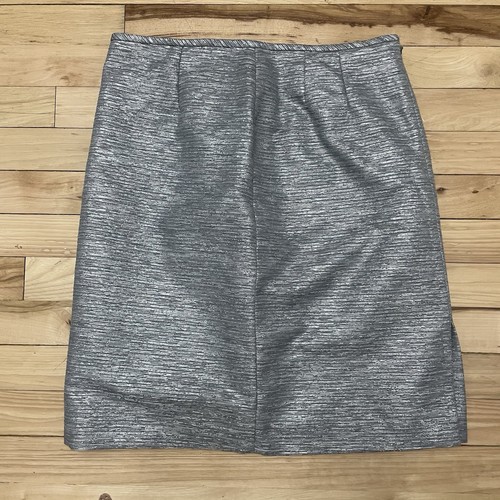 Tahari Arthur S Levine LUXE Skirt Suit Metallic Gray Silver Beaded Accents Sz 6P - Picture 8 of 12