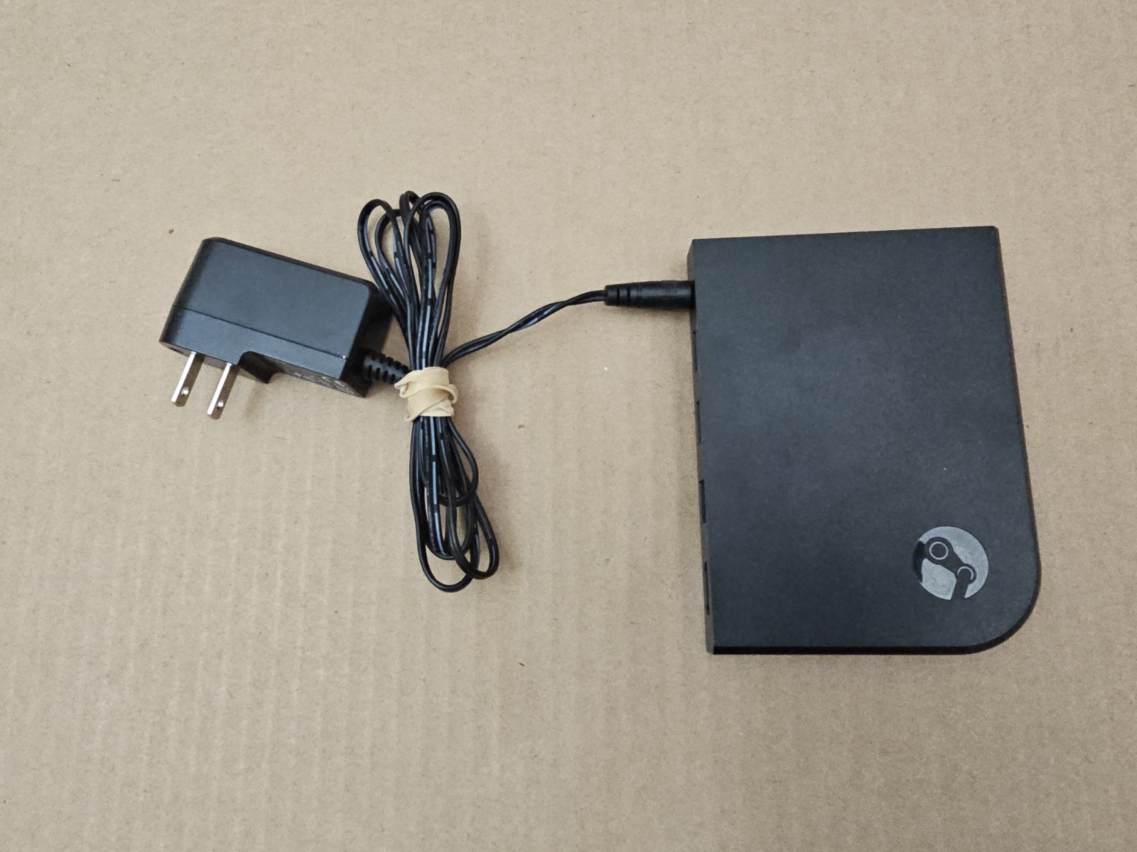 VALVE STEAM Link Wireless Streaming Device Model 1003 with Power Supply