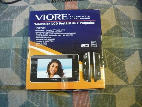 Viore PLC7V95 7" Portable LCD Television - Picture 2 of 12