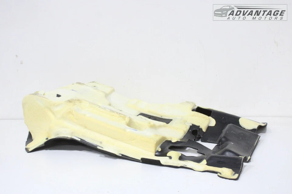 Cadillac ATS 2013-2018 pasajero delantero derecho piso inferior alfombra forro alfombrilla OEM Foto 3 de 4