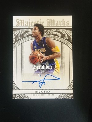2014-15 Panini Excalibur - Majestic Marks Signatures Rick Fox #25 (AU)
