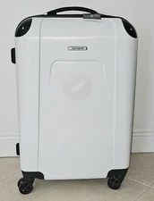 Samsonite Cherry Hill Hardside Expandable Luggage with Spinner Wheels 24-inch