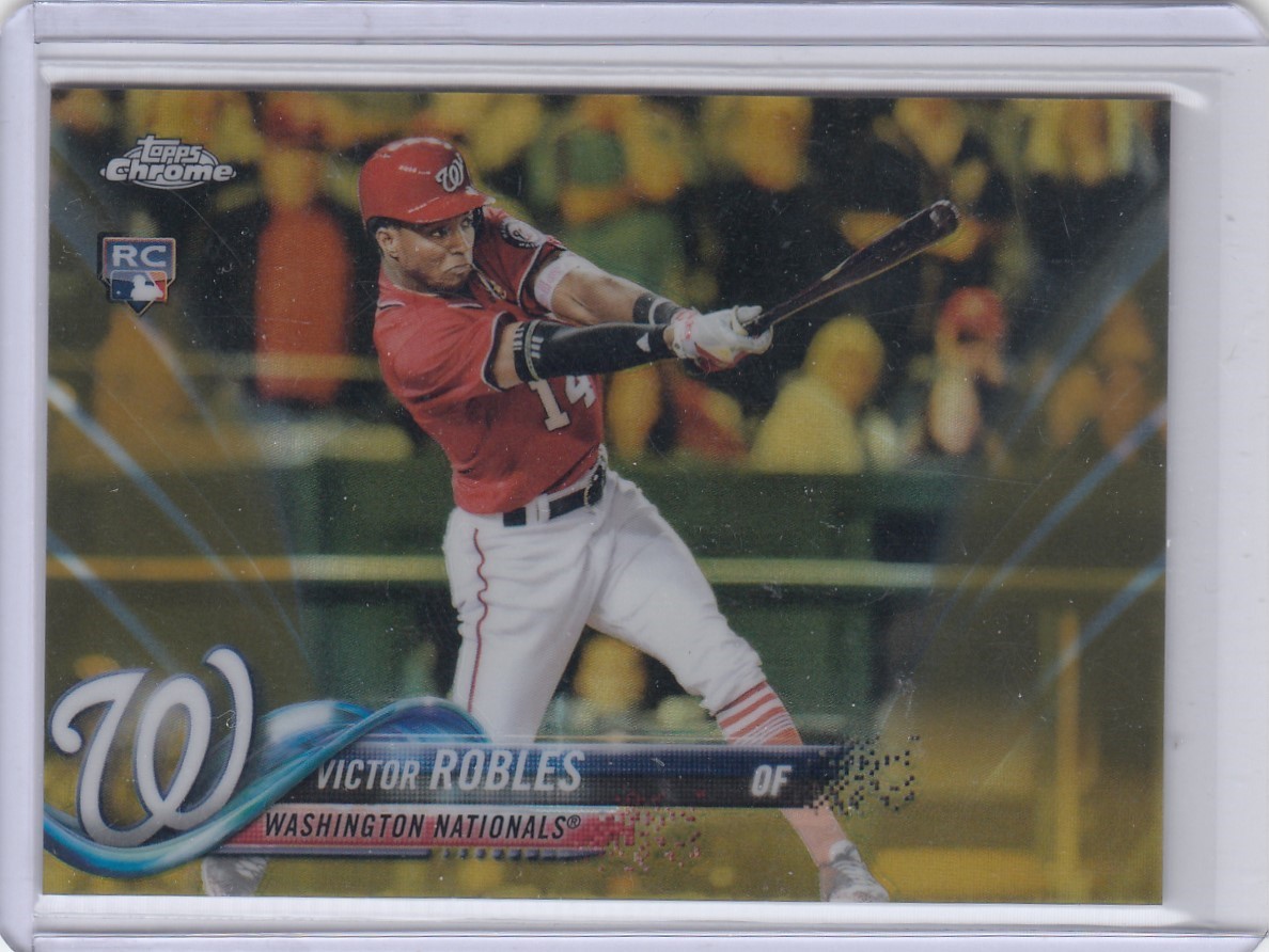 2018 Victor Robles Topps Chrome ROOKIE GOLD REFRACTOR /50 - #175 Mariners RC