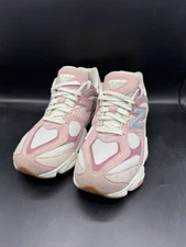 New Balance 9060 'Rose Pink' (GS) Size 6Y / Women's 7.5 (GC9060FR)