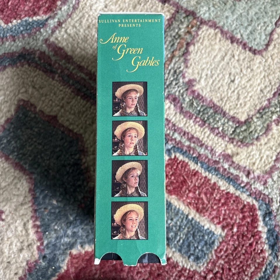 Anne of Green Gables 2 VHS Box Set Digitally Restored 10th Anniversary Edition - Image 4 of 4