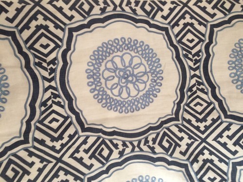 SCHUMACHER Greek Key Chinoiserie Medallion Embroidery linen blues new 5+ yd New - Picture 3 of 6