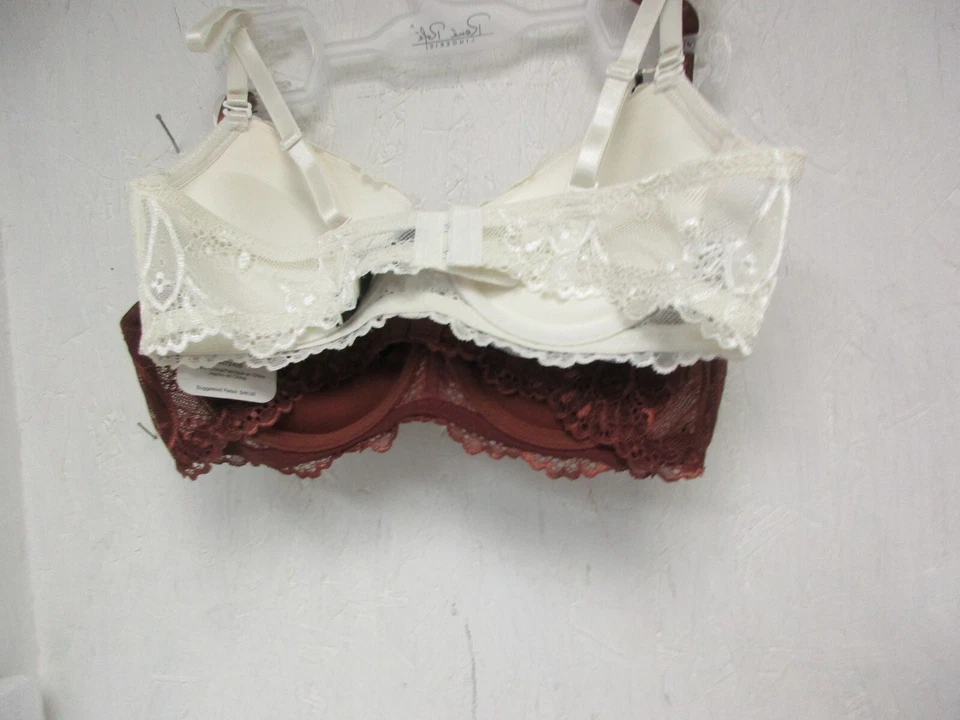 Pack de 2 Sujetadores de Encaje Rene Rofe Extreme Push-Up 1 Borgoña/1 Crema Talla 34B ¡Nuevo!! Foto 2 de 2