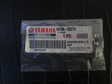 NOS OEM Yamaha 90209-03274-00 Special Shaped Washer (O6B5-9)