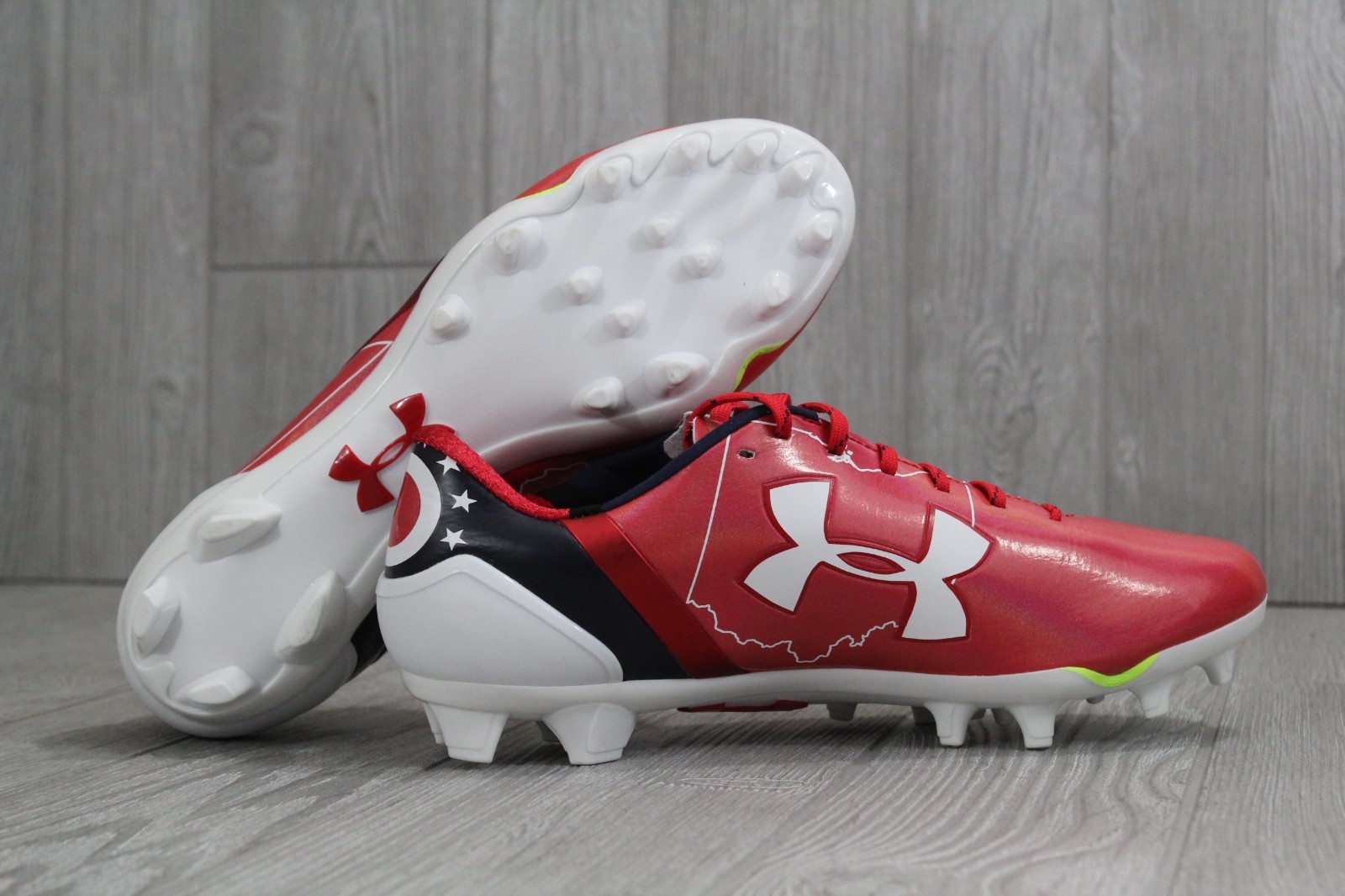 ua spotlight le football cleats