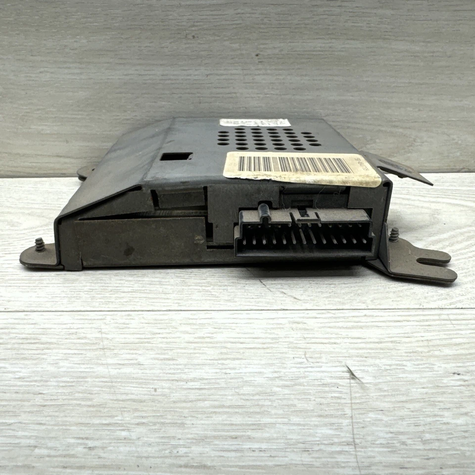 BCM 5266114 SE ADAPTA A 90-91 DINASTÍA 3.0 NUEVA YORKER Cuerpo MÓDULO DE CONTROL COMPUTADORA Foto 3 de 3